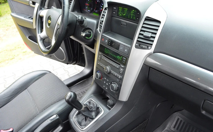 Chevrolet Captiva cena 26900 przebieg: 216000, rok produkcji 2010 z Sierpc małe 301